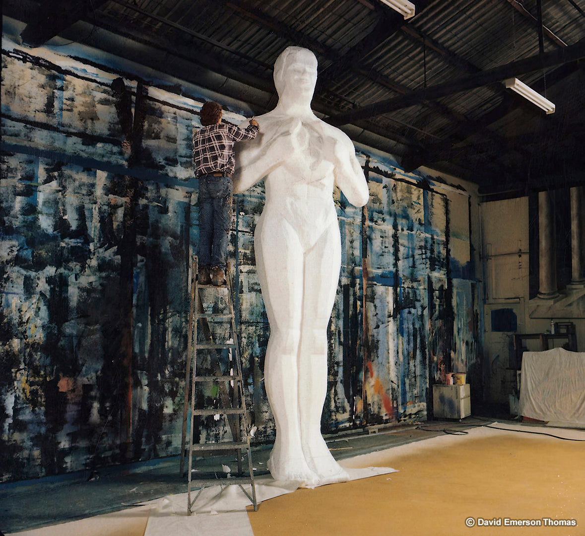 5 Metre High Academy Award Oscar Statue (David in Action) styrofoam to be moulded in fibreglass and then coated in gold leaf by Australian artist David E Thomas, 2000. Crown Melbourne (Formerly known as Crown Casino) - Southbank, Victoria, Melbourne